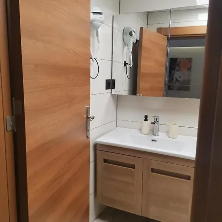 Han/Misafirhane Siğacik Sen Konuk Evı Seferihisar